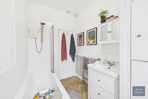 Photo 15- click for photo gallery